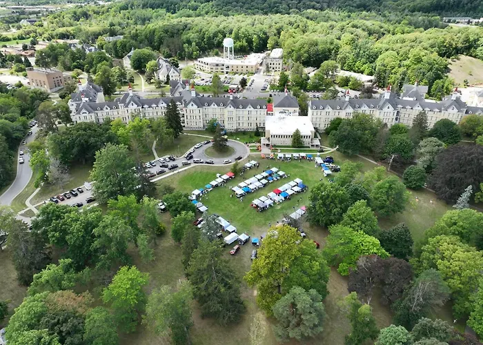 Condo On State Hospital Grounds!